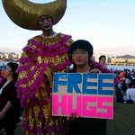 사진有)여의도불꽃축제에서프리허그^0^