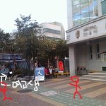 조용한 버스안과밖에서의 변태의 움직임!!!!!!!!!!! <b>하악</b>