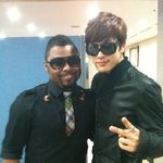 뮤지크와 인증샷 촬영한 재범, 태양, <b>세븐</b>