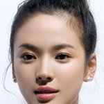 무<b>결점</b> 피부 송혜교