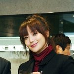 최근 앞머리 자른 김희선