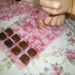 초콜릿을 만들어보았어요