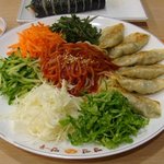 <b>명인</b>만두 비빔만두 먹고 싶다...