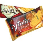 <b>바이올린</b> 1800원에 팔아요~