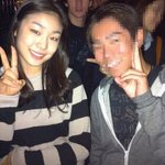 스케이<b>터</b>들 <b>속</b> 혼자만 발광하는 김연아