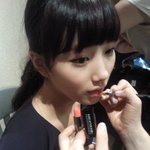 같은 화장품 쓰는 연<b>옌들</b>