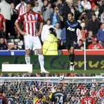 '치차리토 환상골' 맨유, 스토크에 2-1 승리...박지성은 결장