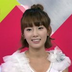 <b>단발</b>로 머리 자른 '소녀시대' 태연