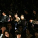 <b>피곤</b>한 모습도 화보같은 김현중