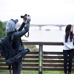 여친 셀카 편하게찍어주기