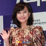 고은아 vs <b>이윤지</b> 같은옷 다른느낌!