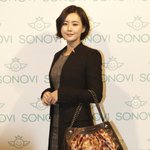 2011 s/s 프레젠테이션 행사에 <b>참석</b>한 동안 최정윤