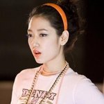 <b>젖살</b>빠지고 달라보이는 이미지의 박신혜