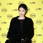 최근 초<b>미니</b> 입은 이연희