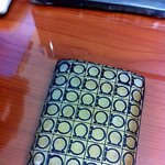 허접 명품 지갑...