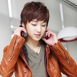 헤드폰 하나 꼈을 뿐인데 포스부터 다른 강승윤