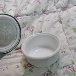 초장그릇이 붙었어요 도와주세요 제발