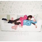 베이글녀 침대위 란제리노출 윤은혜 타고난 10대소녀포스 러블리걸<b>이네</b>