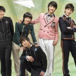 아이돌 그룹 교복 간지