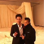 <b>존박</b>옆에서 꼬꼬마 된 태양