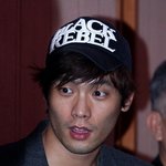 최다니엘 <b>면도</b> 안하니까 완전 짐승남