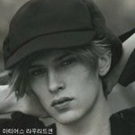 세계 모델 랭킹 1위의 <b>위엄</b>