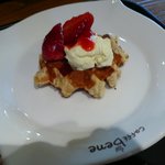 딸기크림치즈 <b>와플</b> 내스타일이야!
