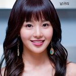 예쁜데 뭔가 <b>인위적</b>인 느낌의 여자 연예인