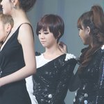 '카라' 한승연 <b>잔머리</b> 뽑아주는 강지영