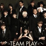 <b>jyp</b> 단체사진 속 원더걸스 소희의 포스!