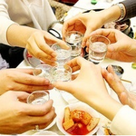 블링블링한 네일아트 연말모임에서 자랑하고파서 원데이쇼핑으로 네일아트...