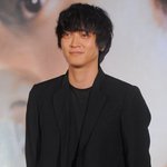 ★강동원 “조용한 <b>입소</b>, 대단하게 보이기 싫었다” 심경고백