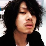 남자 아이돌 외모에는 무리수인...<b>수염</b>