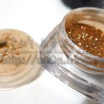 m브랜드 다이아몬드 파우더에서 벌레가 나왔어요
