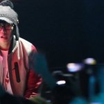 <b>박재범</b> 콘서트에서 뽀로로 코스프레