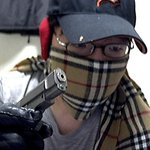 "신고하자니..." 남자 150명 등친 20대 여성 인터넷 꽃뱀뉴스~~~