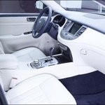 슈퍼카는 명품을 입는다!!!!