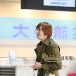 <b>공항</b> 패션도 돋보이는 연예인