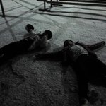 크리스마스날 남자 넷이서 잉여솔로 인증