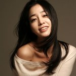 실제로 본 <b>이민정</b> 직찍, 먹는 모습도 어쩜 그리 예쁘던지!