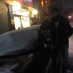 눈오는날 새벽에 친구랑 사진찍었어요~