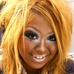 <b>하영</b>이 화장하는법 가르쳐준다