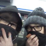 비스트의 용준형과 <b>ft</b>아일랜드 이홍기의 지하철 투어