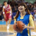 삼성썬더스 유니폼도 <b>소화</b>하는 아이유~ 시투하는 귀여운 모습