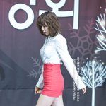 몸은 마른<b>장작</b> 같지만 섹시한 최강희