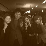 영화 글러브 <b>vip</b> 시사화에 초대 받은 걸그룹jqt 특별한 사연...