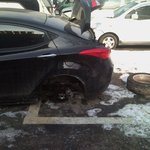 고속도로 주행중 바퀴축이 부러졌는데 ... !!