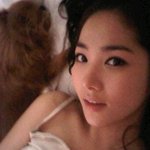 침대위에서 셀카 찍은 여자 연예인 모음