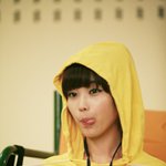 수많은 <b>삼촌</b> 팬을 사로잡은 아이유의 매력