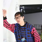 김경진이랑 씨스타 보라랑 원래 <b>친구</b>사이였나?